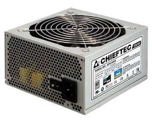 APS-550S Блок питания CHIEFTEC RETAIL A-135 APS-550S.14cm fan,a/PFC,24+8+4,4xPeripheral,1xFDD,4xSATA,2xPCIe