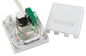 Настенная абонентская розетка 3M™ FTTH 8686